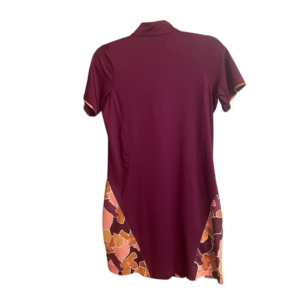 Pebble Beach Mod Floral Side
Panel Short Sleeve Dress-Size Medium - Picture 7 of 10